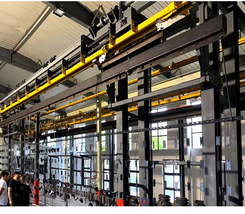 積放式噴涂線(自動上下料) 積放式噴涂線(自動上下料)