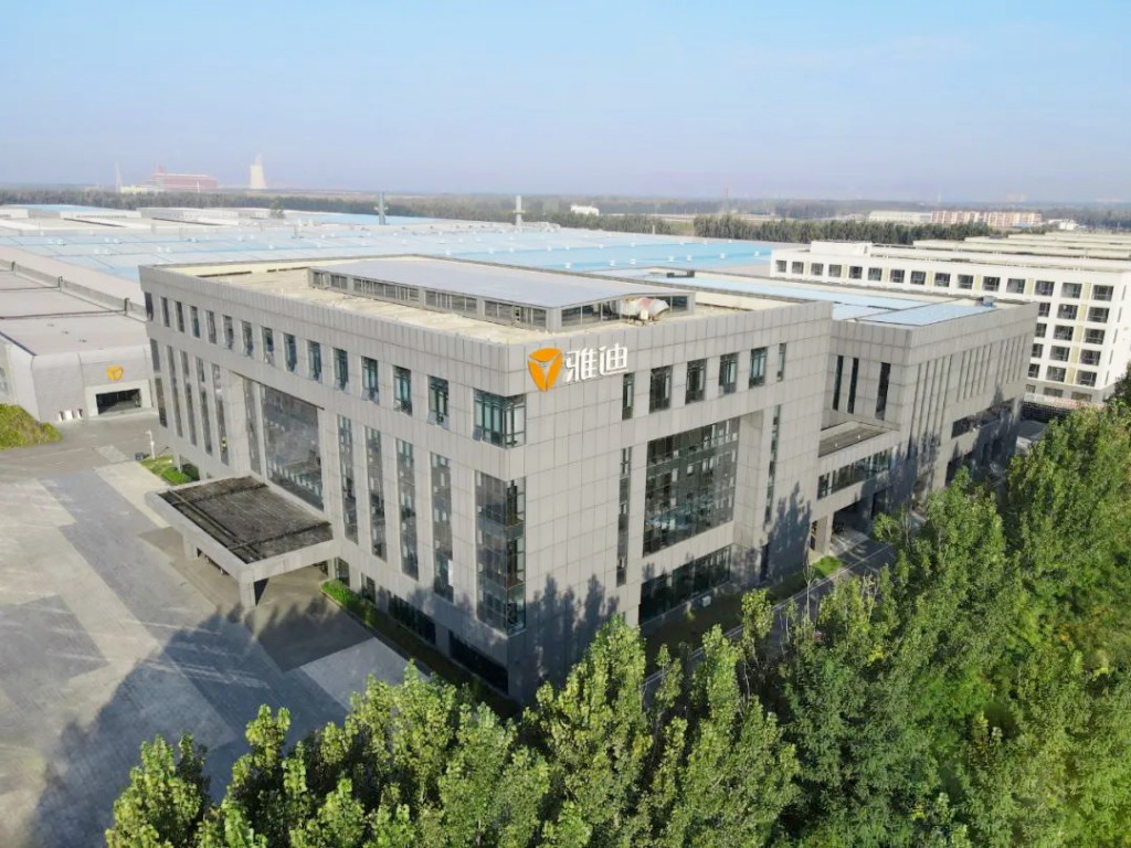 知名電動(dòng)車企業(yè)擬定再添兩條靜電噴涂全套設(shè)備流水線! 知名電動(dòng)車企業(yè)擬定再添兩條靜電噴涂全套設(shè)備流水線!