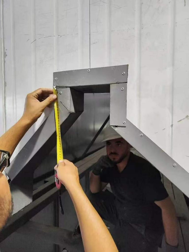 跨越國界,共創輝煌--卡塔爾自動化噴涂設備項目對接成功! 跨越國界,共創輝煌--卡塔爾自動化噴涂設備項目對接成功!